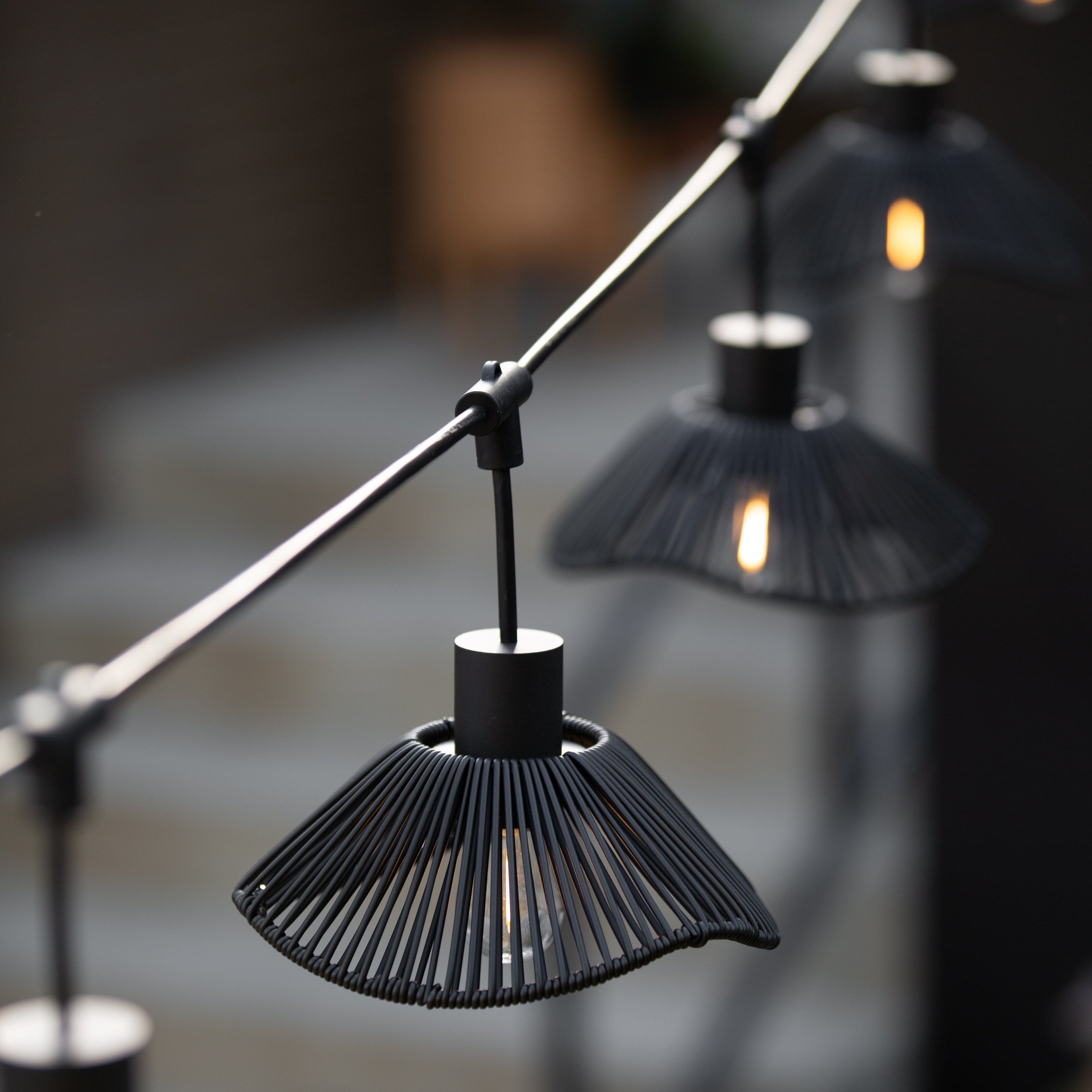 AiO Outdoor Pendant with Lasso Shade