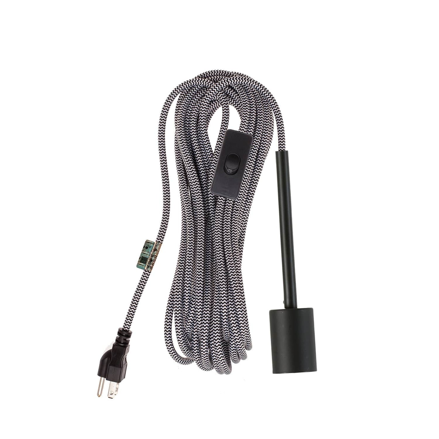 Pendulum Black Chroma Plug-In Cord Set